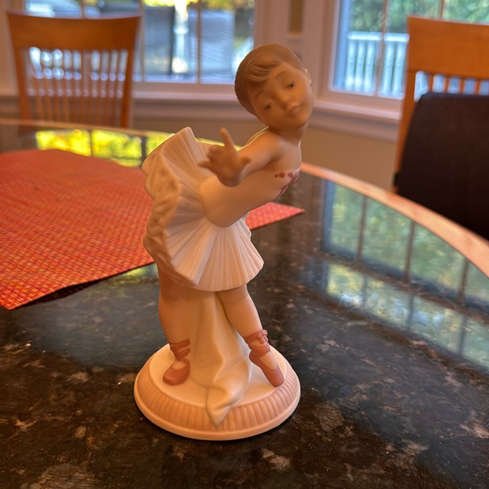 Lladro figurine
